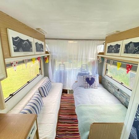 Lily Cosy Campervan With Sea Views & Amazing Sunrises St Ives  Bagian luar foto